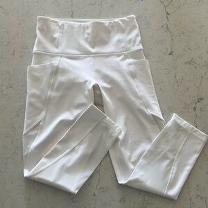 ATHLETA white leggings with pockets